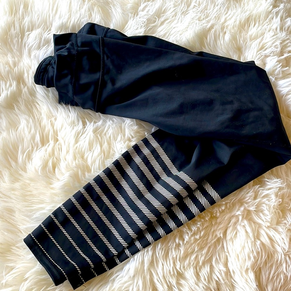 Athleta small black leggings